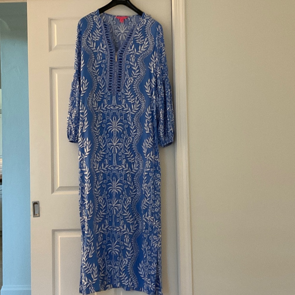 Lilly Pulitzer Blue and White Long Sleeve Dress Caftan